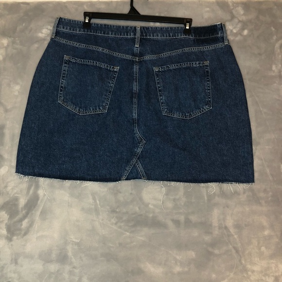 Forever 21 Denim Blue Mini Skirt Size 18 NWT - Picture 5 of 11